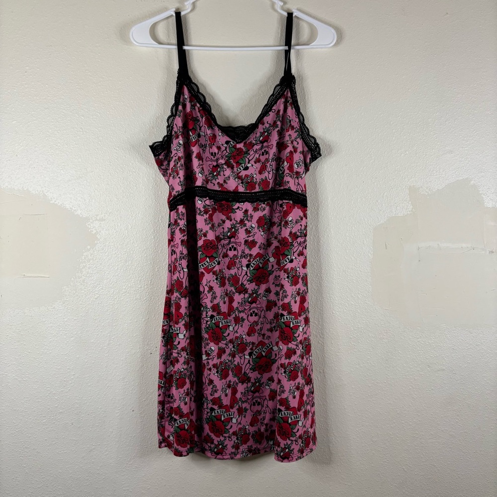 Nick & Sarah Woman Intimates 3X Nightgown Negligée Skull Crossbones Roses